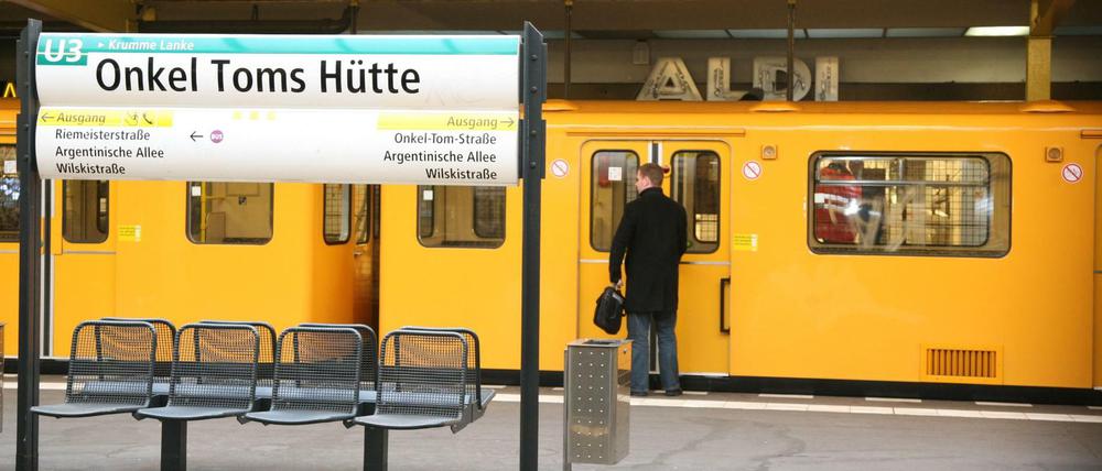 Der U-Bahnhof Onkel Toms Hütte ist nach einem Buch benannt, die Titelgebende Person hat allerdings problematische Charakterzüge.