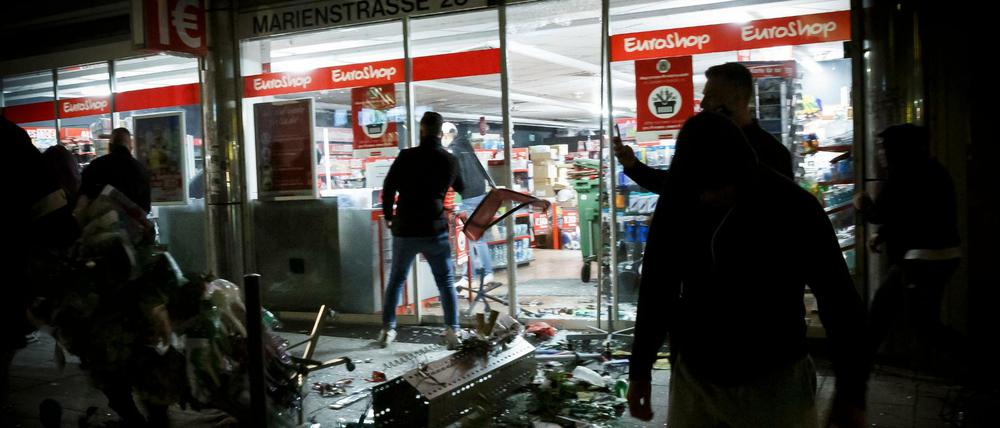 Am 21. Juni war es in Stuttgart zu Krawallen und Plünderung gekommen.