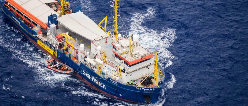Das deutsche Rettungsschiff „Sea-Watch 3“ ist im Mittelmeer unterwegs.
