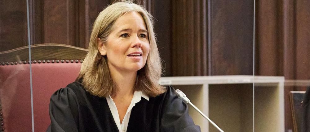 Anne Maier-Göring, Vorsitzende Richterin, vor Beginn der Urteilsverkündung.