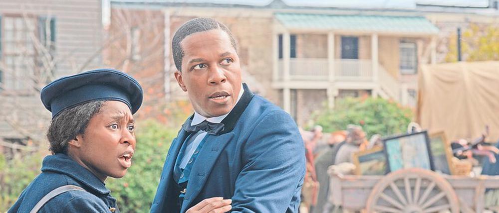 Von Philadelphia aus organisieren Harriet Tubman (Cynthia Erivo) und William Still (Leslie Odom Jr.) den "Underground Railroad".