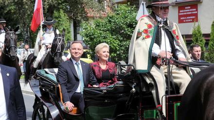 Wahlkampf in der Hohen Tatra. Amtsinhaber Andrzej Duda und seine Frau Agata Kornhauser-Duda in Zakopane.