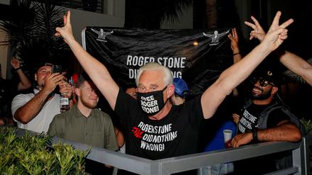 Der Exzentriker Stone mit seinen schlohweißen Haaren gilt als eine der schillerndsten Figuren in der amerikanischen Politik.