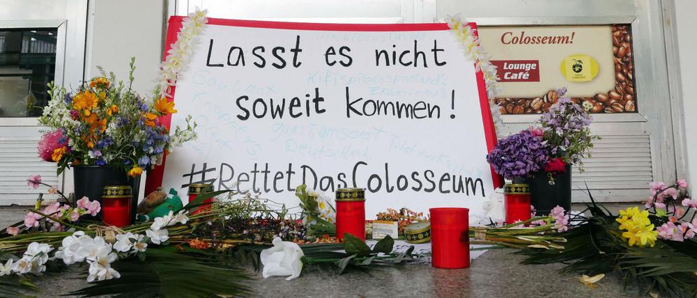 Grablichter für ein Kino: Das alteingesessene Kino Colosseum in Prenzlauer Berg soll geschlossen werden.
