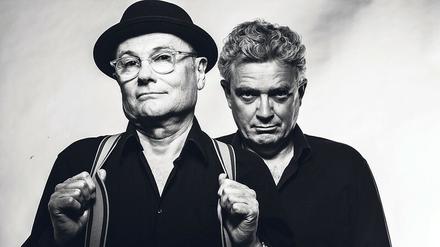 Die trauen sich was. Die Berliner Musikkabarettisten Thomas Pigor (l.) und Benedikt Eichhorn treten im September wieder in der Bar jeder Vernunft auf.