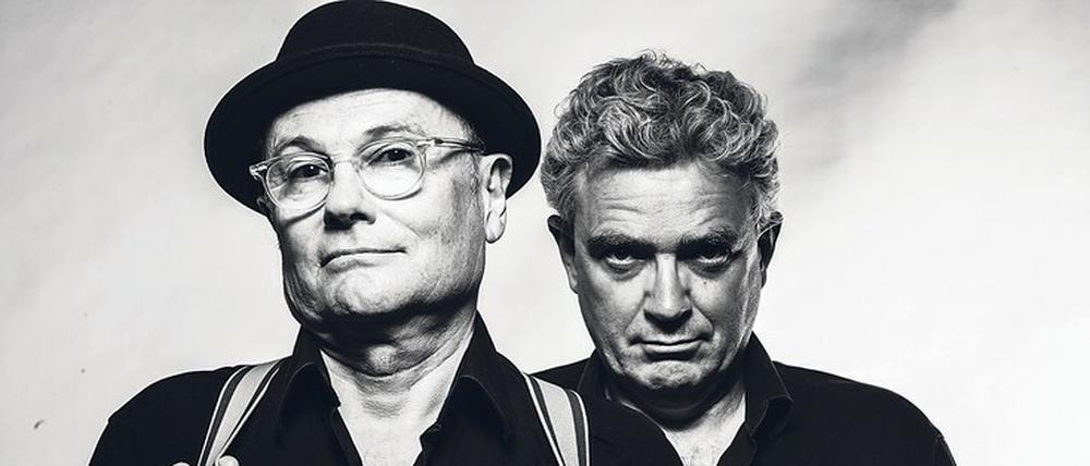 Die trauen sich was. Die Berliner Musikkabarettisten Thomas Pigor (l.) und Benedikt Eichhorn treten im September wieder in der Bar jeder Vernunft auf.