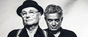 Die trauen sich was. Die Berliner Musikkabarettisten Thomas Pigor (l.) und Benedikt Eichhorn treten im September wieder in der Bar jeder Vernunft auf.