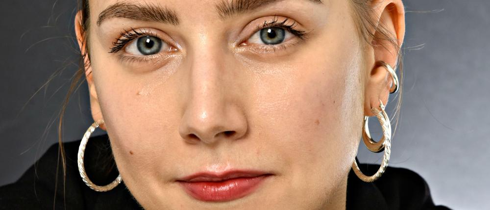 Ilona Hartmann, 30, veröffentlicht in diesen Tagen  ihren Debütroman "Land in Sicht".