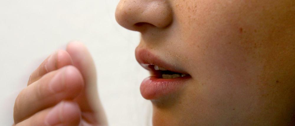 Eine App der Firma Audeering soll eine Covid-19-Erkrankung anhand von Husten erkennen. 