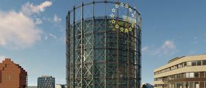 Das Modell des zugebauten Gasometers. Über einem Kongresszentrum im Erdgeschoss soll in den folgenden Stockwerken auf 35 000 Quadratmetern Platz für knapp 2000 Arbeitsplätze entstehen. Der 1910 gebaute Gasometer ist 78 Meter hoch. 