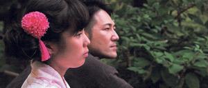 Doppelrolle. Agenturbesitzer Yuichi Ishii und die zwölfjährige Mahiro. 