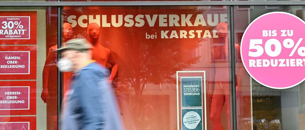 In der Krise. Viele große Kaufhäuser in den Innenstädten stehen wegen des Online-Handels unter Druck.