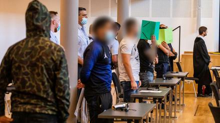 Der Prozess fand wegen der Corona-Regeln in einem Konzertsaal statt.