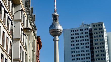 Das Thema Wohnen ist in Berlin seit Jahren ein Konfliktfeld von Politik, Wirtschaft und Gesellschaft.