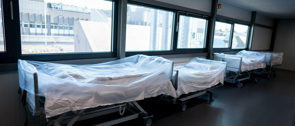 Große Leere. Viele Operationen wurden verschoben, um Platz in den Krankenhäusern zu schaffen.