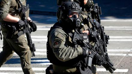 Schwer bewaffnet. Die US-Bundespolizisten sollen auch deutsche Ausrüstung einsetzen.