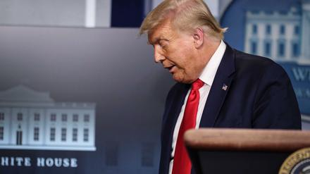 Donald Trump nach dem abrupten Ende der Pressekonferenz.