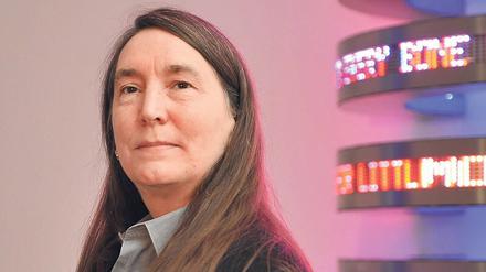 Jenny Holzer begann mit abstrakter Malerei, bevor sie ihren eigenen Stil fand.