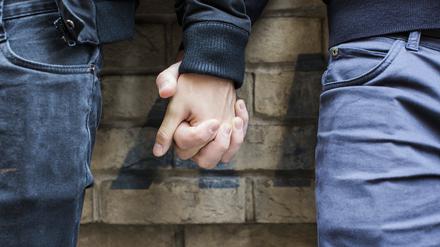 Bis 1994 konnten queere Menschen in Deutschland vor Gericht wegen ihrer sexuellen Orientierung verurteilt werden.