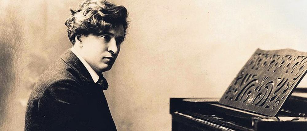 Ein Talent am Klavier. Ferruccio Busoni.