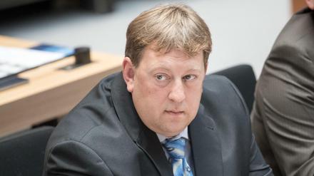Gunnar Lindemann (AfD) bei der ersten Sitzung des Berliner Abgeordnetenhaus der 18. Wahlperiode in Berlin. 