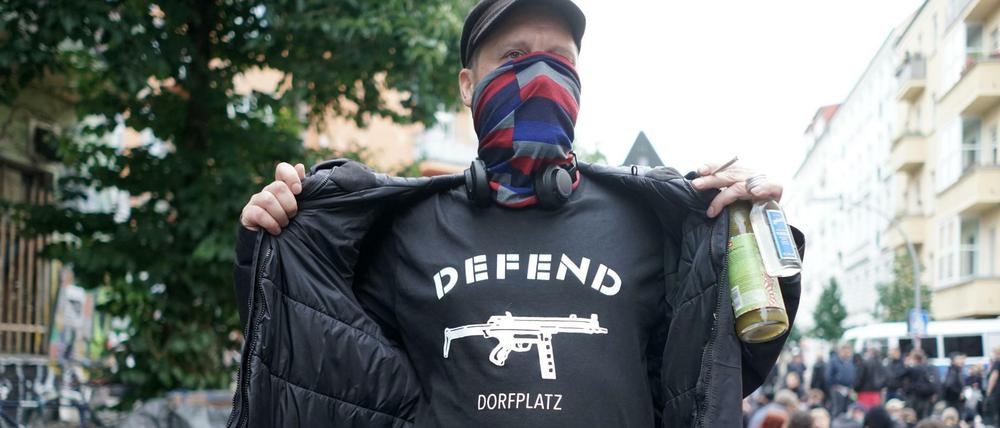 Nach der Hausdurchsuchung in der Rigaer Straße 94 kam es Anfang Juli zu Protesten der linken Szene.