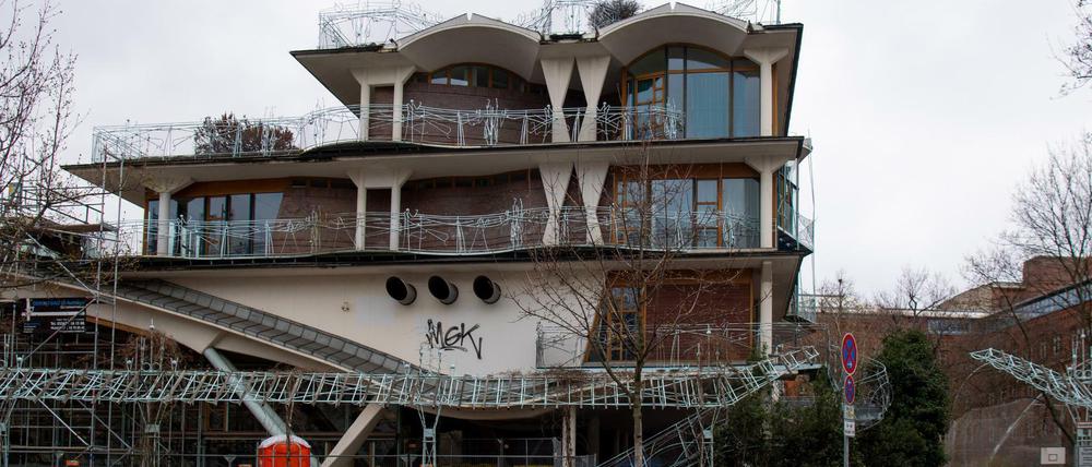 Wartet noch auf die Wende: die Spreewald-Grundschule in Schöneberg.