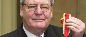 Der britische Regisseur Alan Parker erhielt 2002 die Ritterwürde des Vereinigten Königreichs.