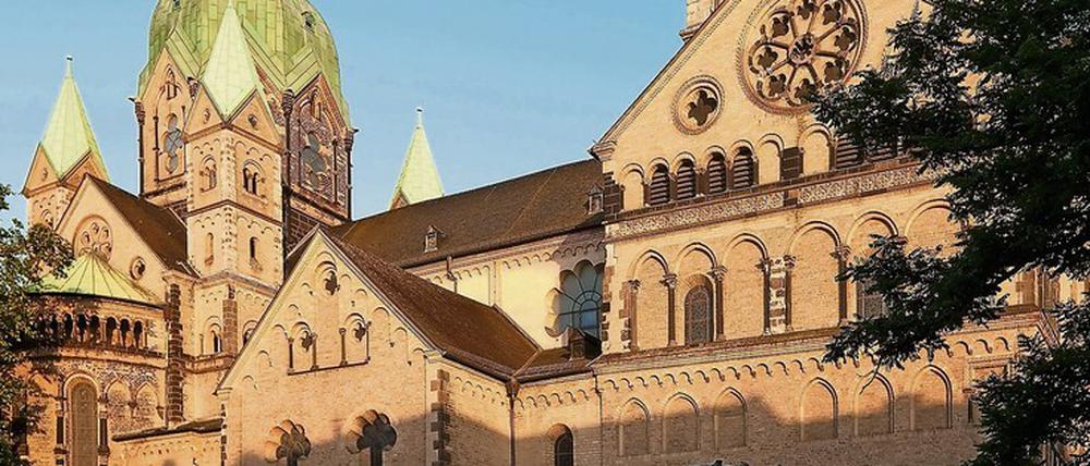 Geschichtsträchtig. Das Quirinus-Münster in Neuss.