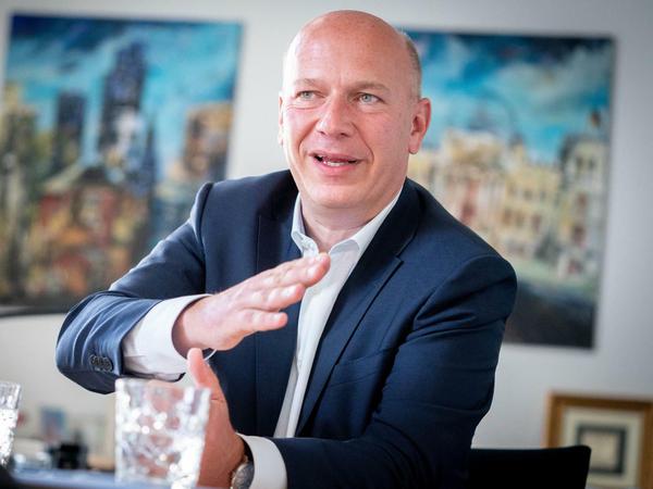 Der Landesvorsitzende der CDU-Berlin Kai Wegner will Polizei und Justiz nicht unter Generalverdacht stellen.