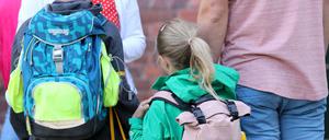 Mecklenburg-Vorpommern ist das erste Bundesland, das den landesweiten Regelbetrieb an den Schulen wieder aufnimmt.