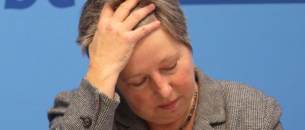 Zum Haare raufen. Katrin Lompscher ist nicht mehr Senatorin für Stadtentwicklung.