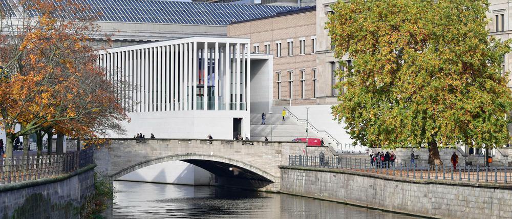 Herzstück der Staatlichen Museen. Die Museumsinsel mit dem David Chipperfields zentralem Eingangsgebäude, der James-Simon-Galerie.