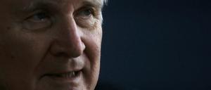 Bundesinnenminister Horst Seehofer (CSU) verbietet nach Berlin auch Thüringen die Aufnahme von Flüchtlingen.