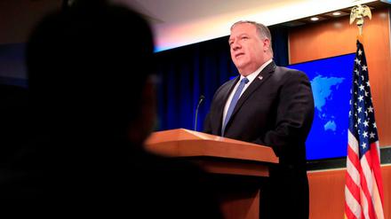 US-Außenminister Mike Pompeo hat eine Belohnung von bis zu zehn Millionen Dollar für Hinweise auf Verantwortliche einer ausländischen Einmischung in US-Wahlen ausgerufen.