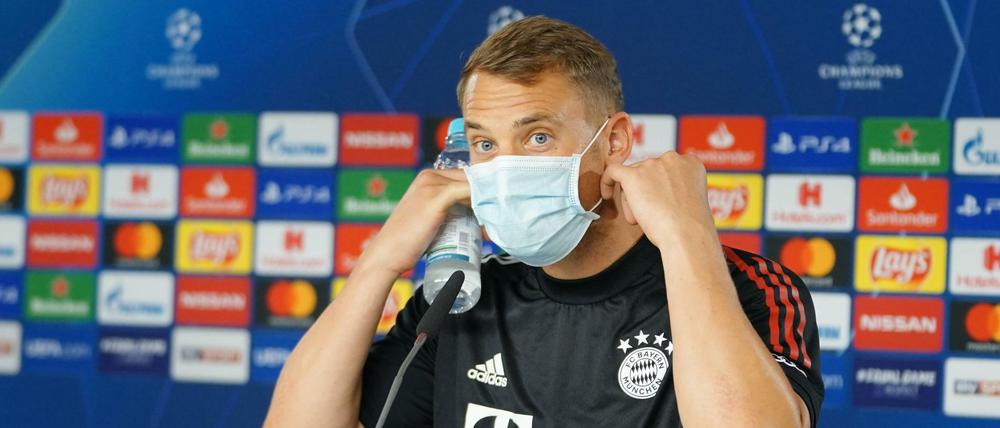 Manuel Neuer am Freitag auf der PK.