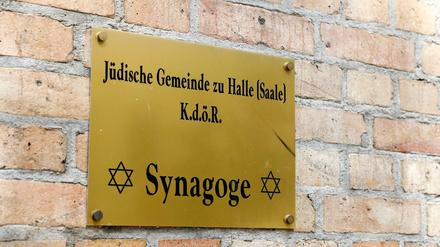 Symbolort antisemitischer Gewalt. Am 9. Oktober 2019 wurde die Synagoge in Halle Ziel eines Anschlags.