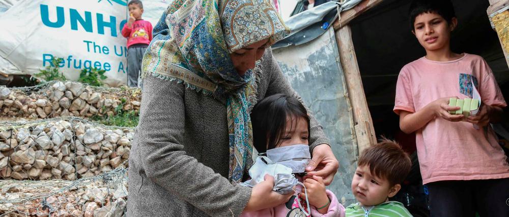 Berlin und Thüringen wollten besonders gefährdete Gruppen wie alleinreisende Mütter mit Kindern aus dem Flüchtlingslager Moria aufnehmen.