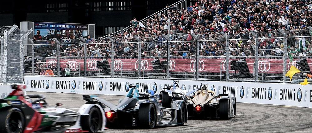 Die Formel E hat - wie auf diesem Bild vom 25. Mai 2019 - auch in Berlin Station gemacht. Von 2021 an überträgt Sat1 die Rennserie im Free-TV.
