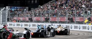 Die Formel E hat - wie auf diesem Bild vom 25. Mai 2019 - auch in Berlin Station gemacht. Von 2021 an überträgt Sat1 die Rennserie im Free-TV.