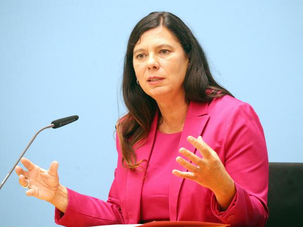 Sandra Scheeres (SPD), Senatorin für Bildung, Jugend und Familie, beantwortete am Montag zum Schulstart Fragen im Gesundheitsausschuss.