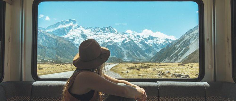 Höhle mit Aussicht. Am Mount Taranaki in Neuseeland mag es noch freie Stellplätze geben.