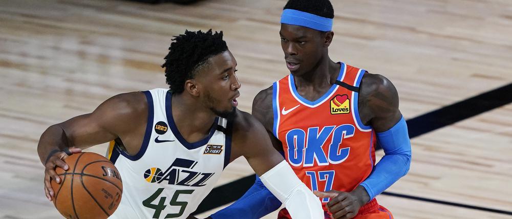 Auge in Auge: Dennis Schröder (rechts) ist bei den Oklahoma City Thunder zurück in der NBA-Blase.