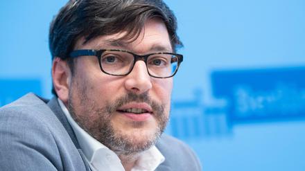 Dirk Behrendt (Grüne), Berlins Senator für Justiz, verteidigt das Vorgehen seiner Generalstaatsanwältin.