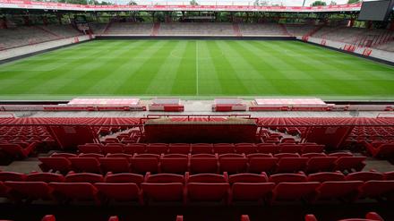 Sind so leere Sitze... Das Stadion an der Alten Försterei. 