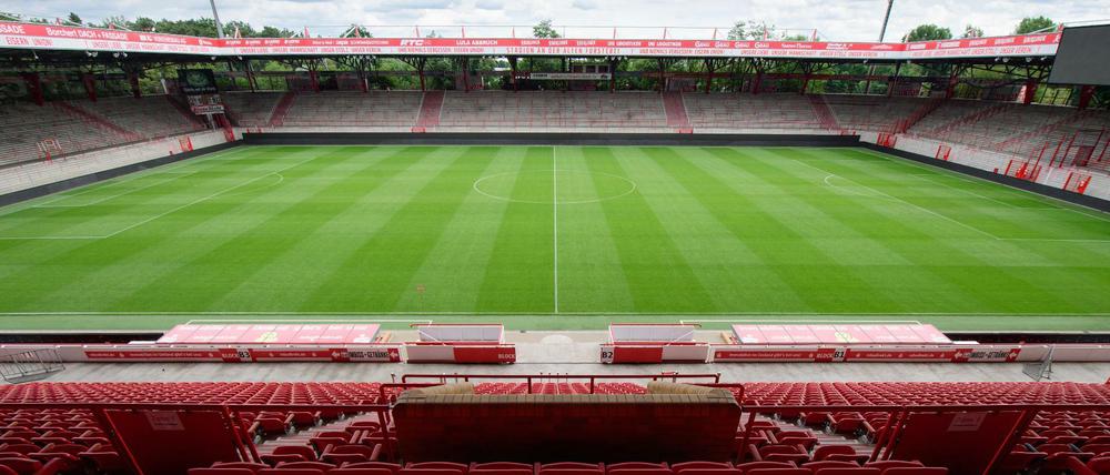 Sind so leere Sitze... Das Stadion an der Alten Försterei. 