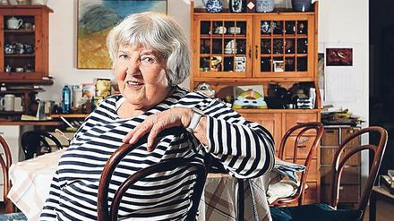 Susanne Riée in ihrer Wohnung an der Potsdamer Straße.