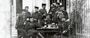 lm Quartier. Eine Gruppe von württembergischen Offizieren nach dem Waffenstillstand vom 28. Januar 1871. 