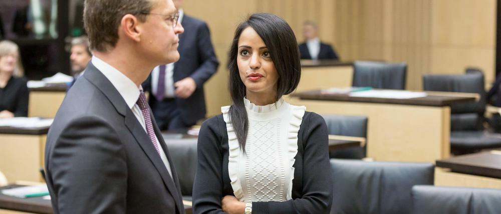 Auf Augenhöhe: Sawsan Chebli konkurriert mit Michael Müller um ein SPD-Bundestagsmandat.