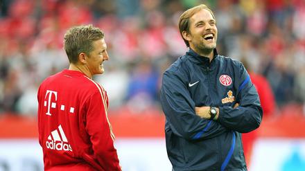 Gute Laune: Gegen den FC Bayern und Bastian Schweinsteiger (links) spielte Thomas Tuchel in Mainzer Zeiten gerne.